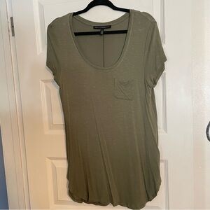 White House black market tunic top